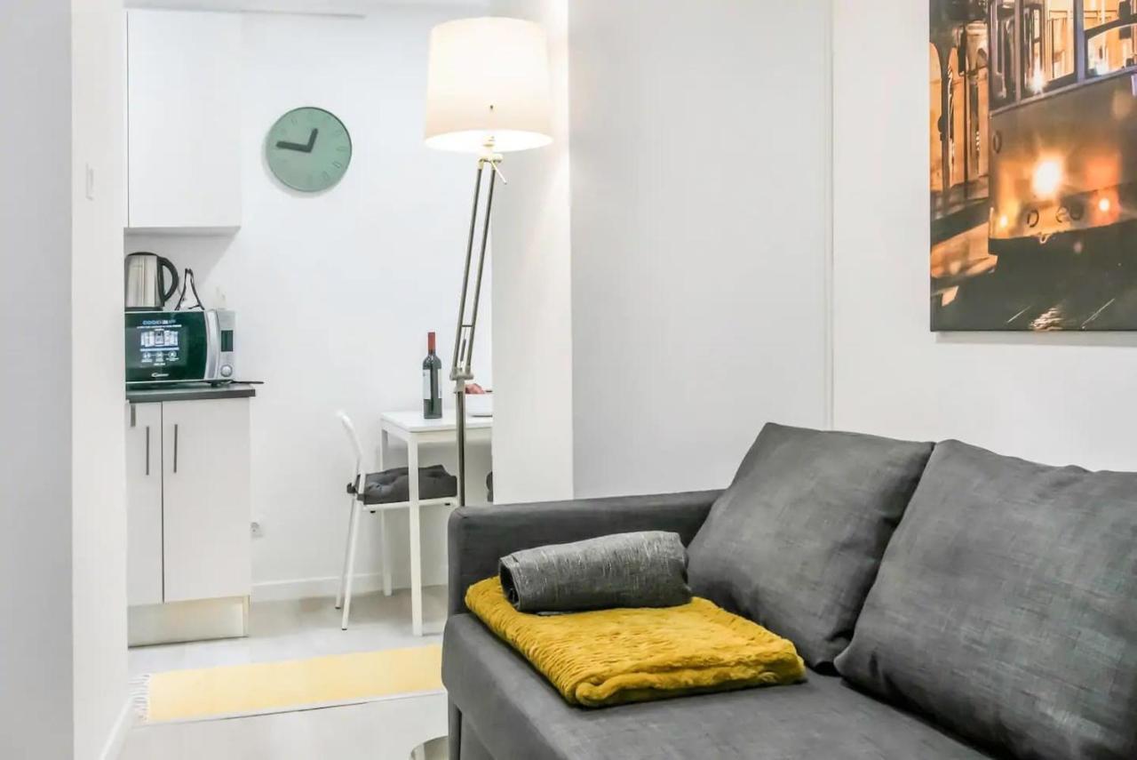 Home4U - Secret Studio In City Center Lisboa Ngoại thất bức ảnh